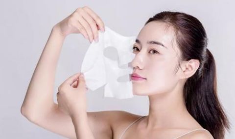  让自己|真正“爱脸”的女人，不会在这3个时间段“敷面膜”，浪费还毁脸
