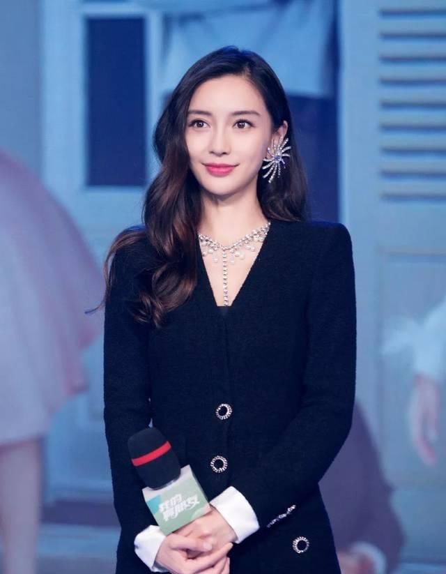 #压根#耳饰的“花式”愈来愈多!双眼压根无法离去啊