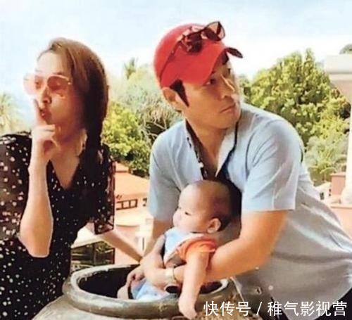  #男神#TVB不老男神郑嘉颖儿子颜值高，走路姿势更是乖巧可爱