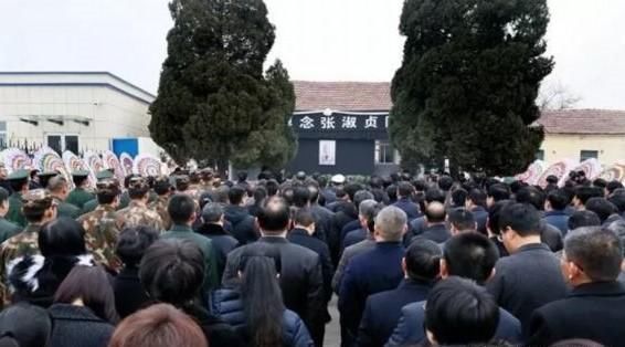 悲痛百岁沂蒙红嫂去世后，中央领导同志哀悼，省委书记亲自送别