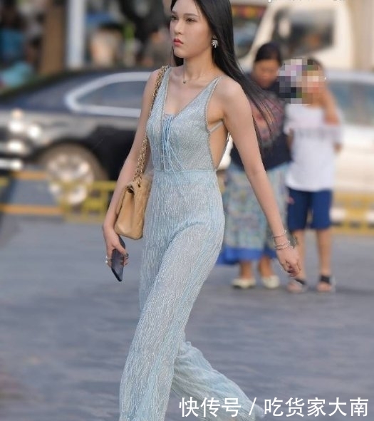  [气质]老六街拍集简约又时尚的连体裤，让小姐姐秒变气质女神