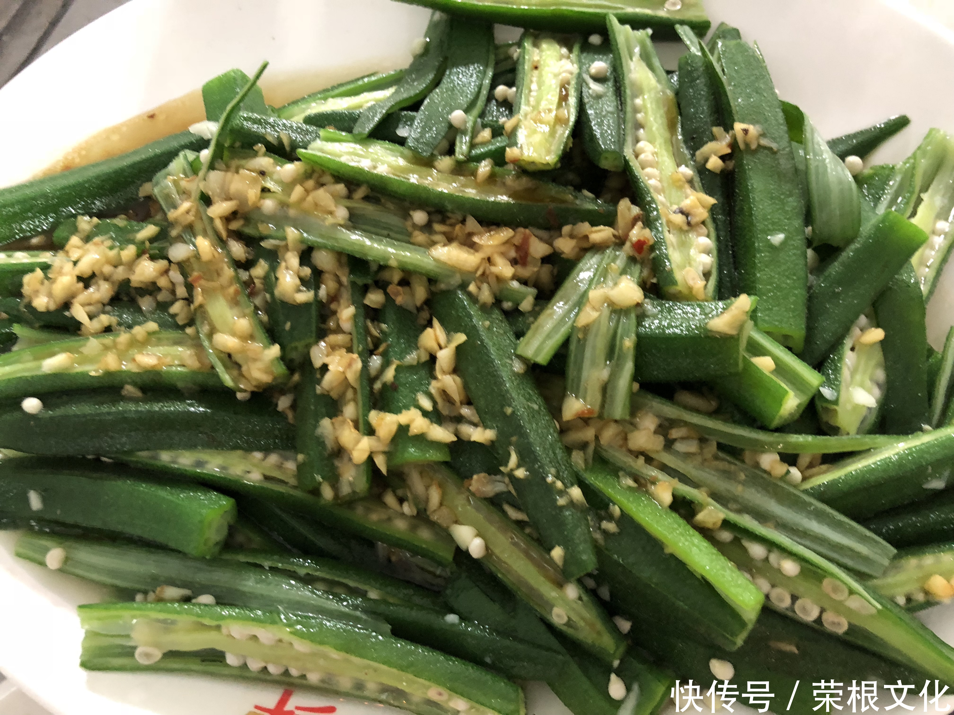 因大海到三亚，爱上大海