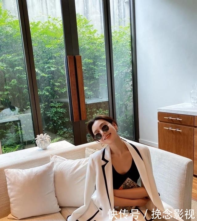 『工作』通勤、约会、聚会怎么穿?职场 Girl 的日常穿搭在这里