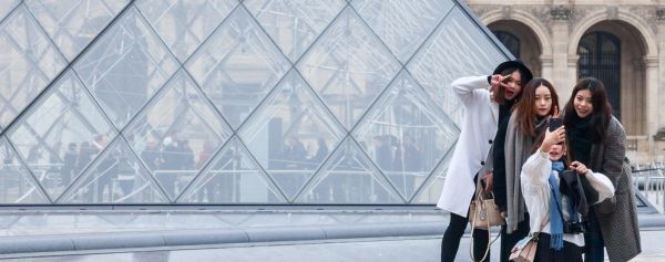 港媒:中国游客到访巴黎为文化 法国艺术寻求“落地”中国