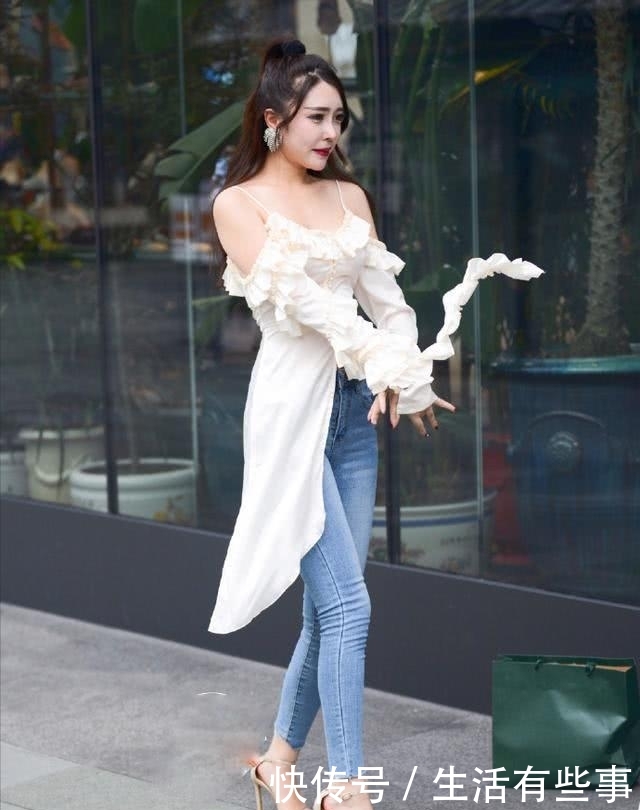 袖线衫■女生花大钱买包包,还不如买几双高跟鞋,出门气质更加高级!