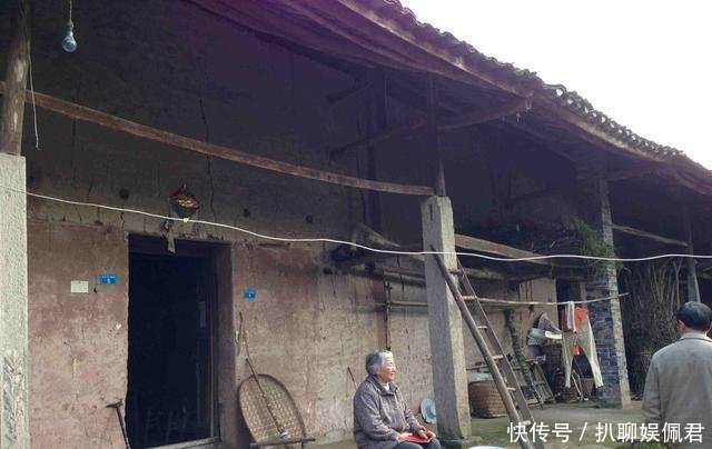 国家统一农村规划全面叫停农村建房, 那些住危房的怎么办