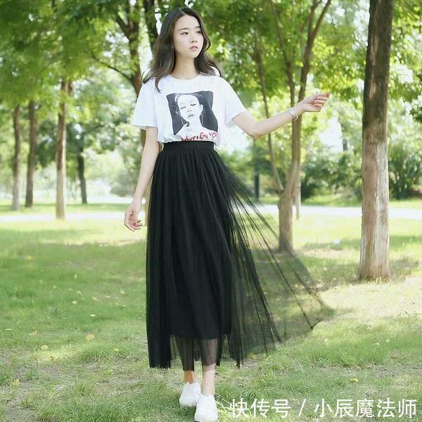 半身裙■春夏最美的半身裙穿搭示范,甜美又清新,复制粘贴学起来