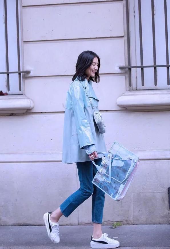 杨幂刘雯带货同一款?网友:完了!火爆了!肯定要卖断货了!