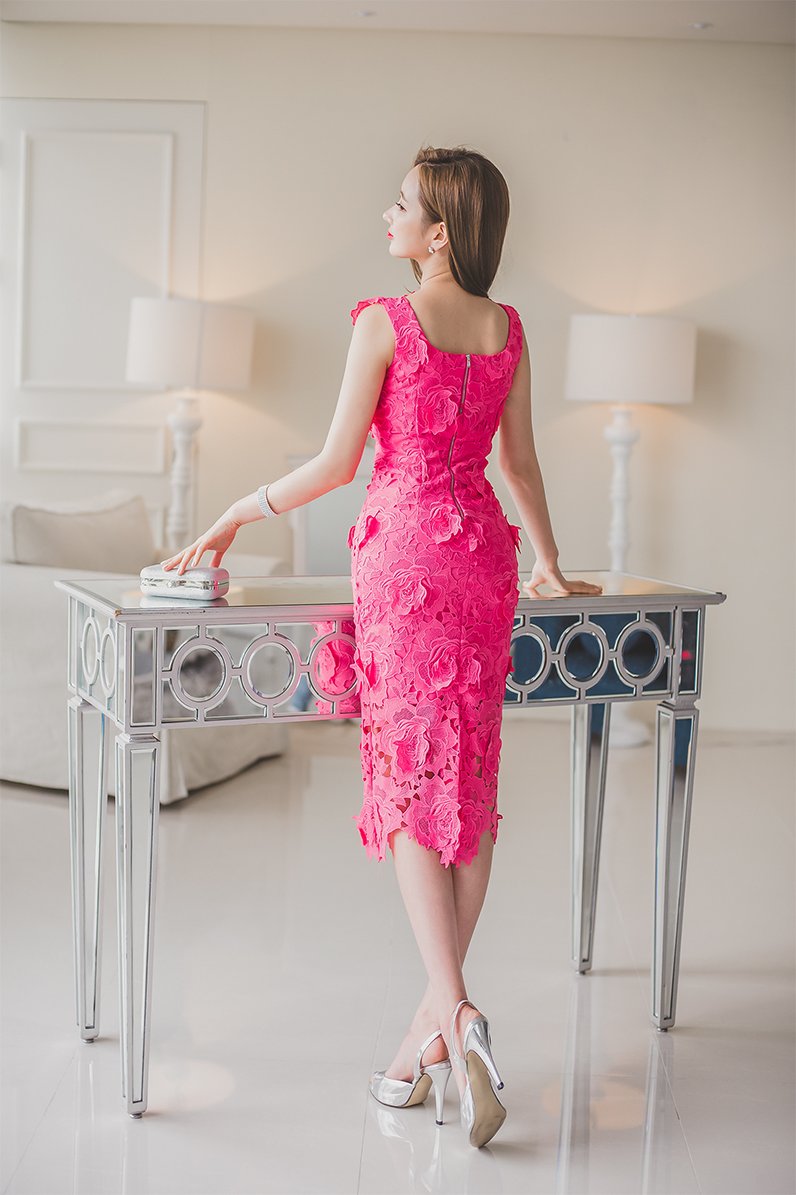 炫丽加鲁查立体绣花鲜艳礼裙