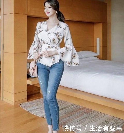 「 线条」塑造腿部线条!,活力满满的牛仔裤美女