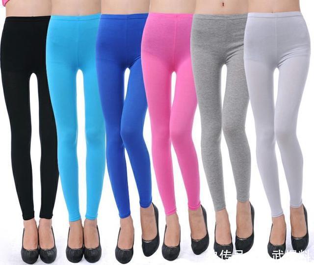 女生打底裤万万不要这样穿，特别第3个，在直男眼里低级又恶心