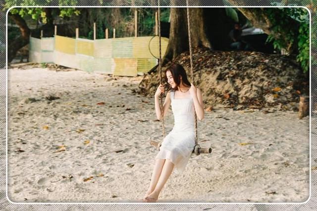 看了刘雯的旅行照，再看迪丽热巴，网友：这就是少女和仙女的差距