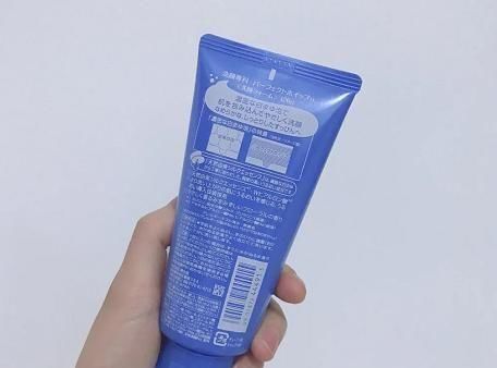  『适合自己』这些鸡肋的护肤品,难用又浪费钱,千万不要买!