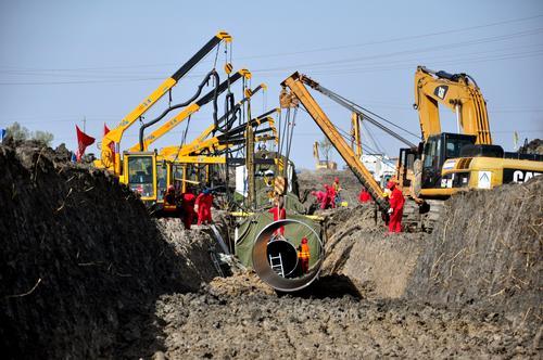 大庆炼化国Ⅵ汽柴油调和成功