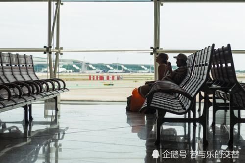  「烦心事」凌晨机票那么便宜，为何喜欢坐的人却很少？看完长知