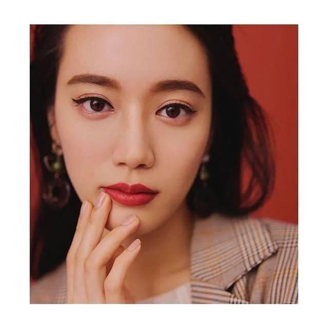  「独立」「中国妆」在外网爆火，它真的是女性独立的象征吗？