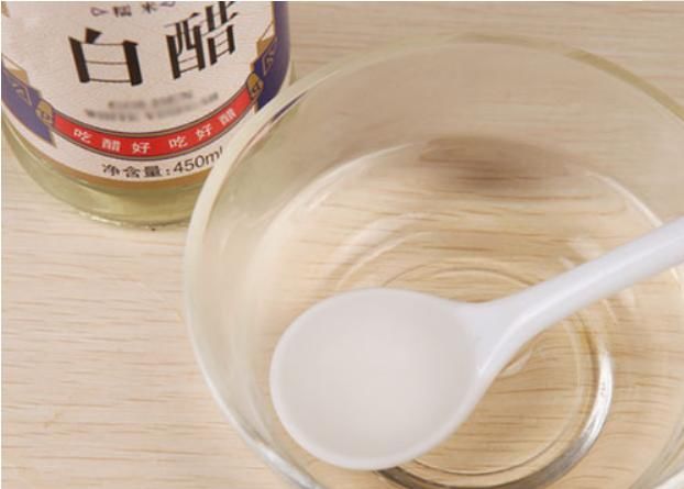 毛孔粗大的朋友有救了！竟然用3招就能拥有零毛孔，知道晚了