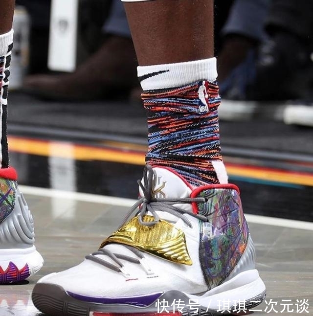  『球员』NBA球员上脚：欧文这赛季穿的球鞋，这些配色很有纪念意义！
