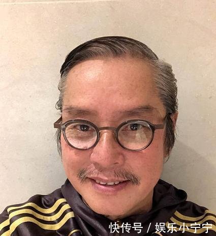情债:69岁谭咏麟晒旧照,风流倜傥情债多,生私生子养2个家庭今显沧桑