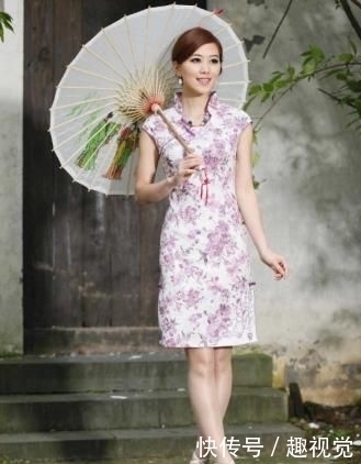  展现|展现女性的魅力，旗袍带给你的自信，网友：有气质