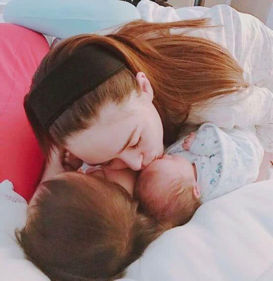 被爆出轨空姐且怀有私生子，周杰伦沉默应对，当事人出面澄清！