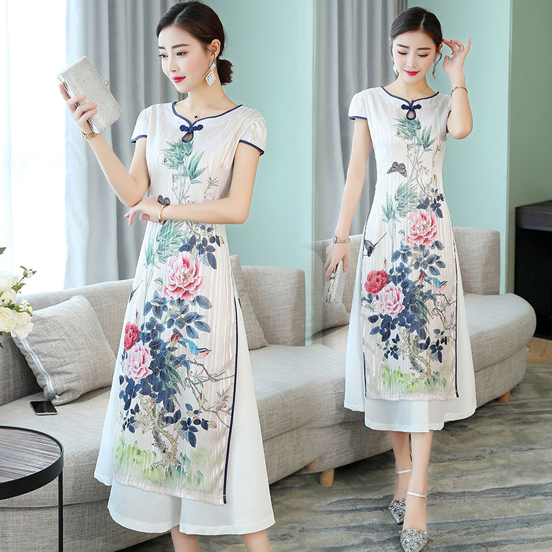 我已经50岁，但从没人喊我“大妈”!夏天我就穿减龄裙，太美