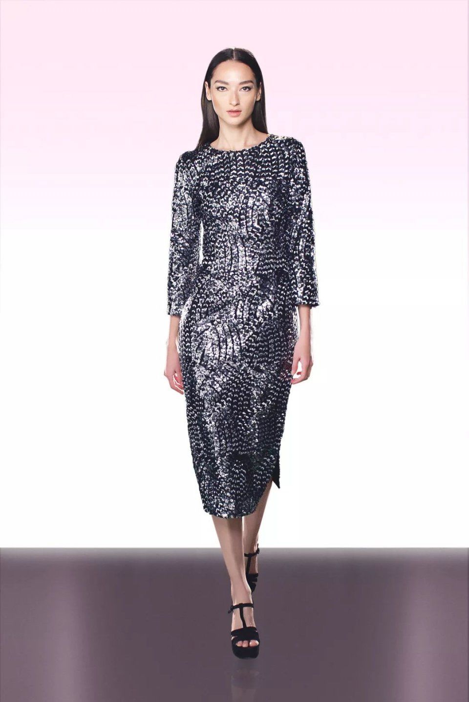 如何才能坐上四大时装周秀场的头排?