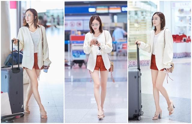 郁可唯穿西装还能清凉秀腿？纵观时尚圈里这样穿的还不止她一人