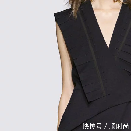 如何挑选包臀裙?搭配包臀裙，让你有一种高挑迷人的女神范