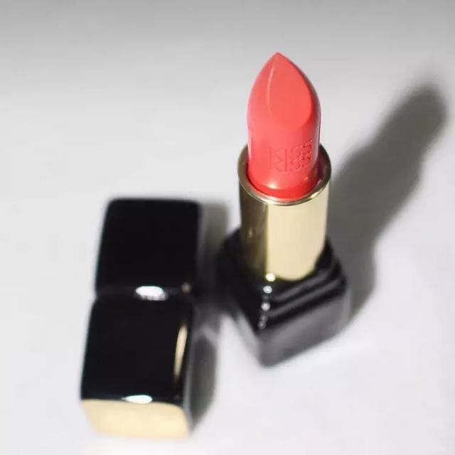 砸锅卖铁也要剁的热门口红，少买一支我吃不下饭!