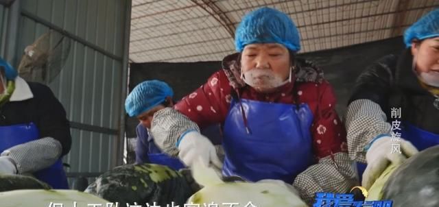  #工人#农村小伙花20多万发明“神器”，工人们直呼“厉害！”