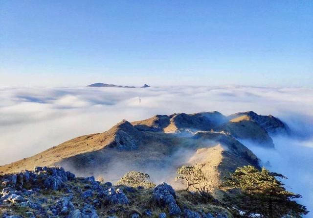 飙拢“川西咽喉”耍雪，打卡无边池的网红云海，元旦就去这！