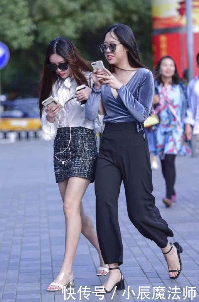 『美女』美女穿搭:清爽的气质简洁迷人,给人小清新的感觉,十足的街头风