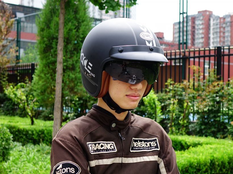 磨砂复古头盔ECE认证,带内置镜片+帽檐,238限量抢购,还有大礼