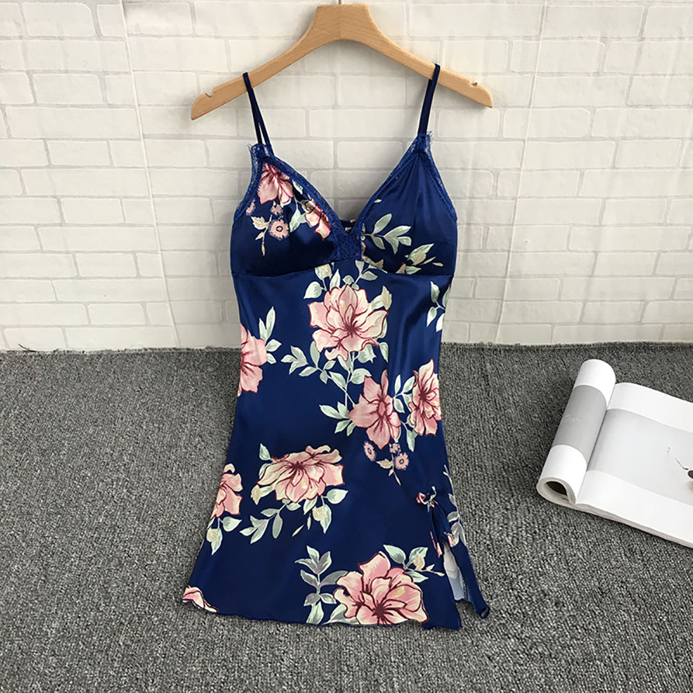 谁说女人不穿文胸就不正经，瞧!这些女人，一个比一个风情妩媚