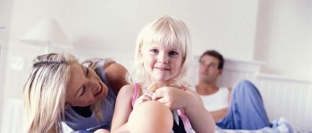 『对孩子』老实说:孩子最渴望的礼物是“它”,并不是有钱就能给的