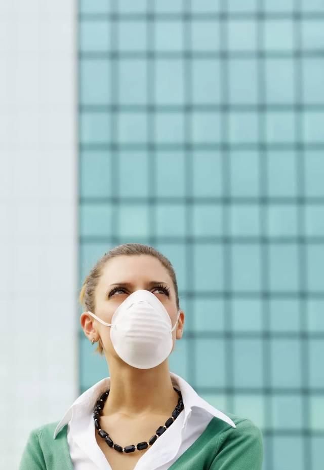 「涂抹保湿乳」口罩下的皮肤负担,怎么破?