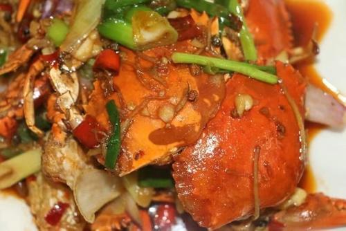 在三亚的碧海蓝天上我要飞得更高，看得更远