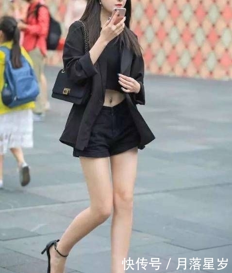  【日常】街拍：高跟鞋的日常搭配，可清纯，可艳丽