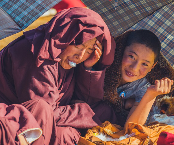 中国最大的“尼姑庵”,拥有2万多名女尼,晚上有项规定非常特殊