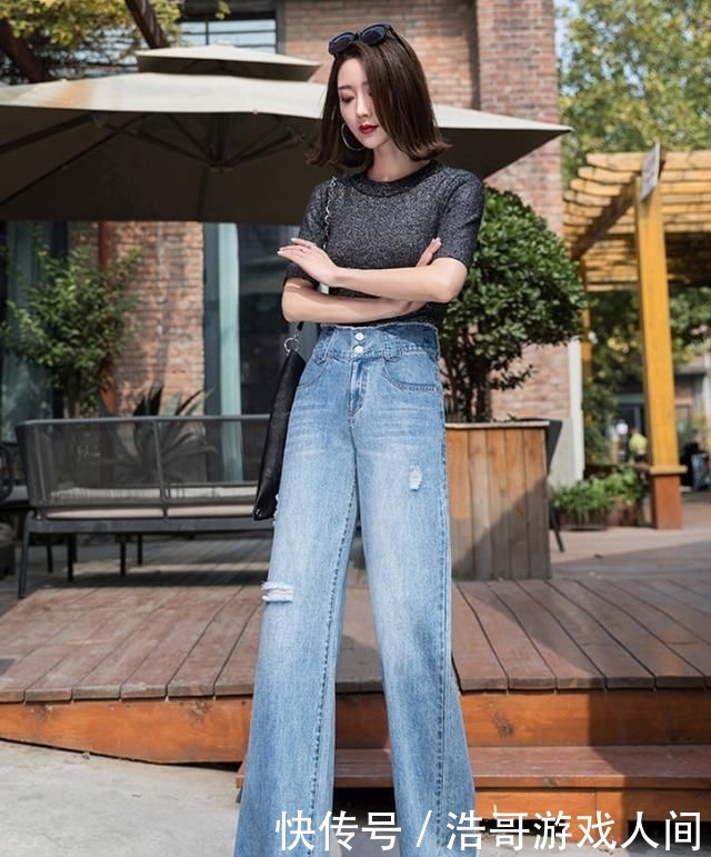 「女人」建议爱穿阔腿裤的女人,这样搭配鞋子,舒适轻便又时髦
