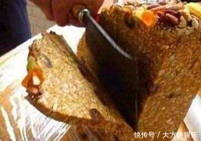 最“坑人”的地方小吃，名声吹的震天响，当地人我们从来不吃