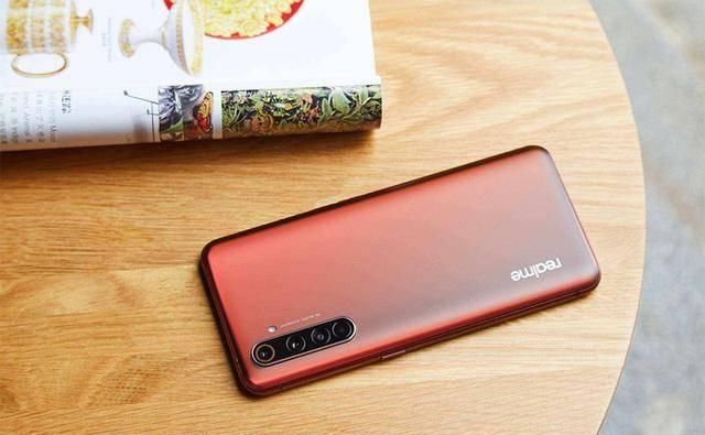  预算■该把预算花在哪？5G手机选购技巧，告诉你大内存大存储谁更值钱