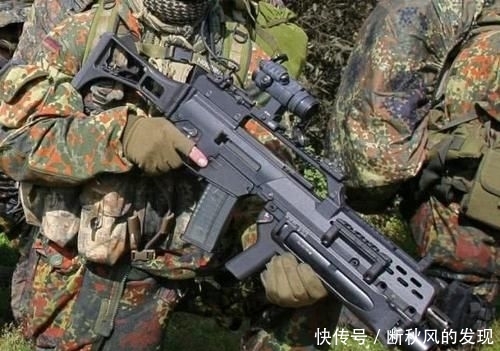 『桌面战争兵』百搭之王:让突击步枪变成重火力,轻巧便利的榴弹发射器