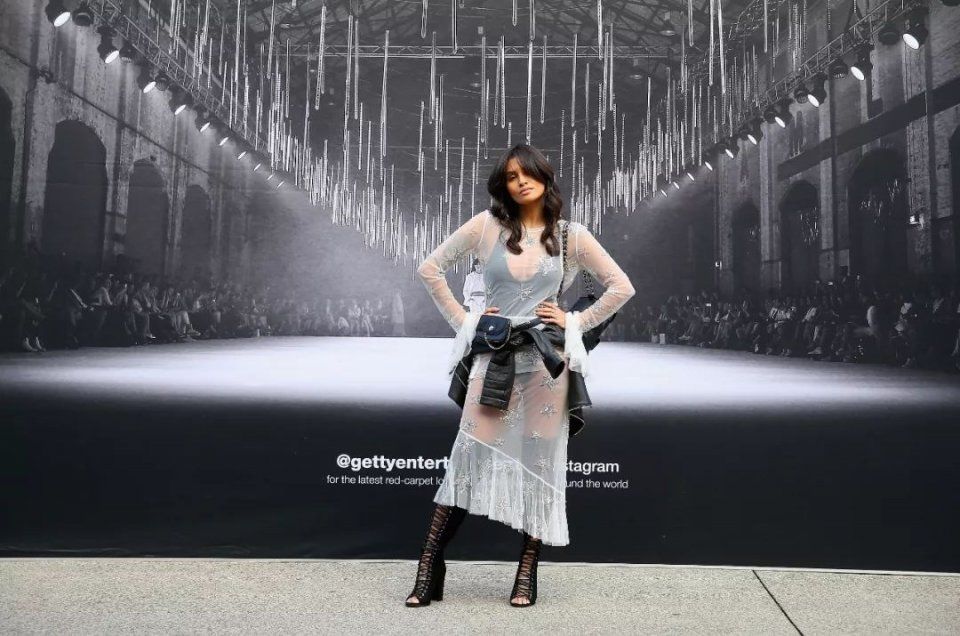 仙气十足的“蚊帐裙”，赵丽颖、郑秀妍、林志玲已经穿得不亦乐乎