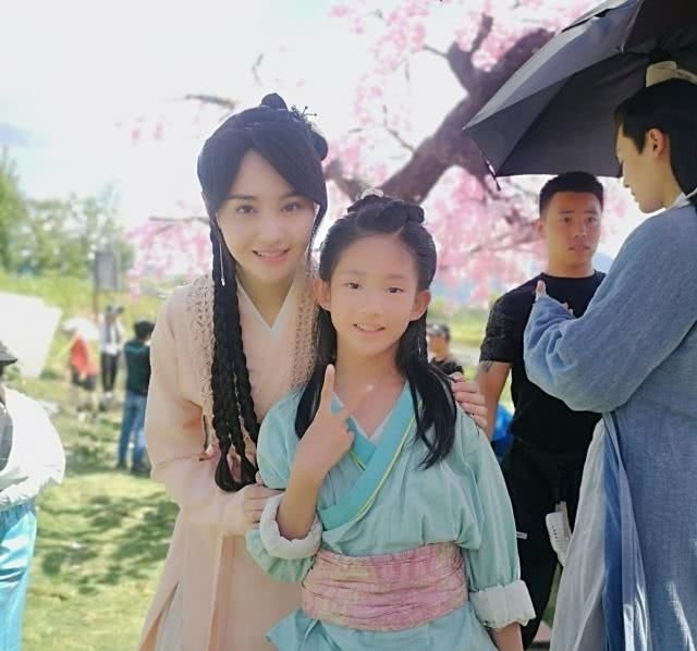 『综艺节目』郑爽2020年仅有两部大戏待播，前途未卜，却又被于正盯上