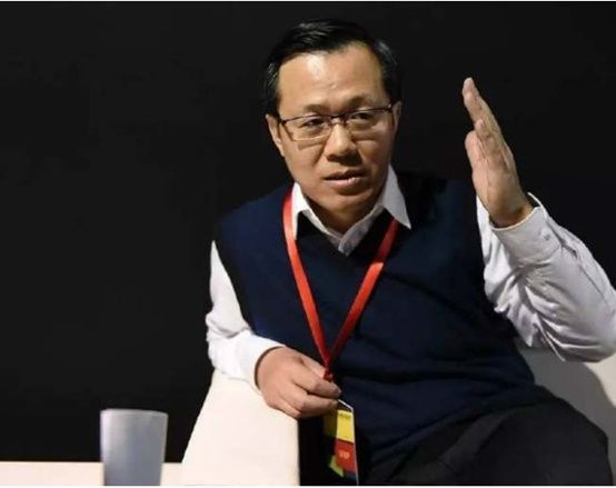 人气女王赵丽颖恋情，卓伟长文曝光内幕，网友:男主果然是他