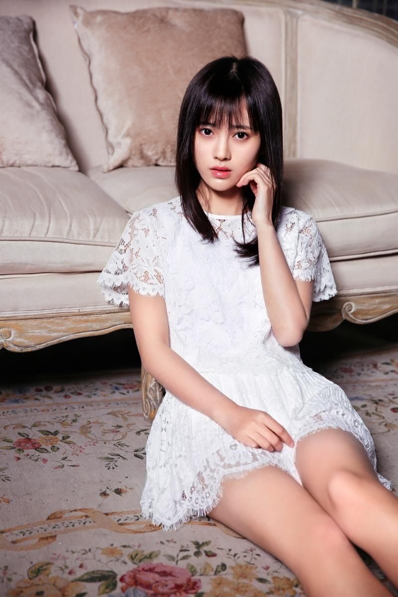 全球最美的面孔鞠婧祎，简单简约，不刻意修饰都难掩她的气质