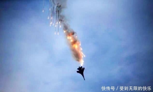 『发生』南部地区传来噩耗,两架战机相隔4小时相继坠毁,向世界发出警告