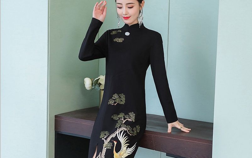 如果不缺钱，试试下面这些秋裙!端庄大气，中秋节聚会美丽又动人